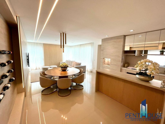 Imagem Apartamento com 3 Quartos à Venda, 113 m² em Centro - Balneário Camboriú Imagem Apartamento com 3 Quartos à Venda, 113 m² em Centro - Balneário Camboriú