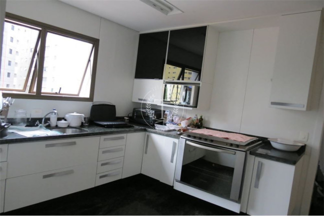 Imagem Apartamento com 3 Quartos à Venda, 200 m² em Moema - São Paulo