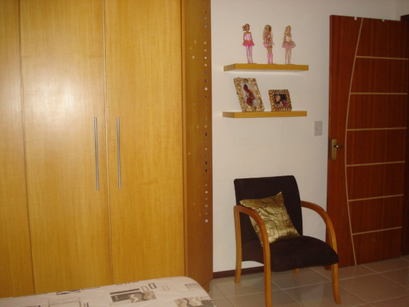 Imagem Imóvel com 2 Quartos à Venda,  em Campo Novo - Porto Alegre