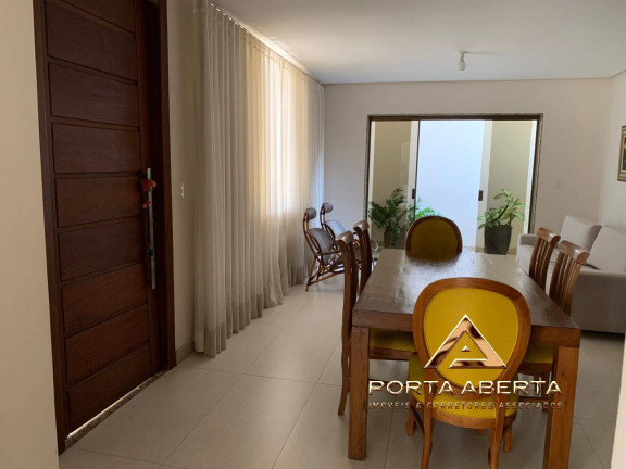 Imagem Casa com 3 Quartos à Venda, em Imbaúbas - Ipatinga Imagem Casa com 3 Quartos à Venda, em Imbaúbas - Ipatinga