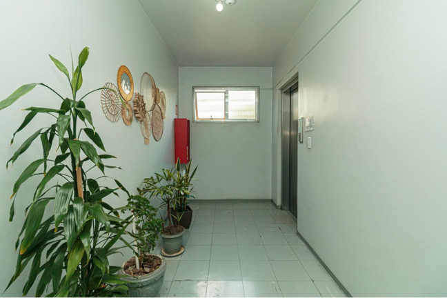 Imagem Apartamento com 2 Quartos à Venda, 56 m² em Jardim Sabará - Porto Alegre