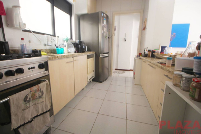 Imagem Apartamento com 3 Quartos à Venda, 100 m² em Centro - Balneário Camboriú Imagem Apartamento com 3 Quartos à Venda, 100 m² em Centro - Balneário Camboriú