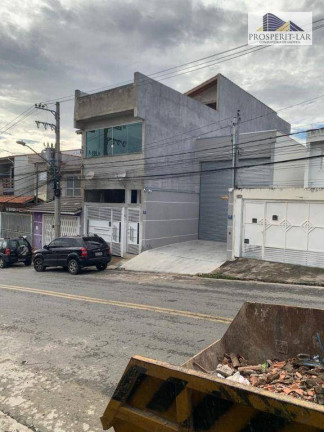 Imagem Sobrado com 4 Quartos à Venda, 375 m² em Jardim Adriana - Guarulhos