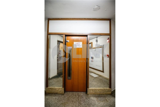 Imagem Apartamento com 1 Quarto à Venda, 39 m² em Jardim Lindóia - Porto Alegre Imagem Apartamento com 1 Quarto à Venda, 39 m² em Jardim Lindóia - Porto Alegre