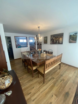 Imagem Casa com 3 Quartos à Venda, 208 m² em Jardim Botânico - Curitiba Imagem Casa com 3 Quartos à Venda, 208 m² em Jardim Botânico - Curitiba