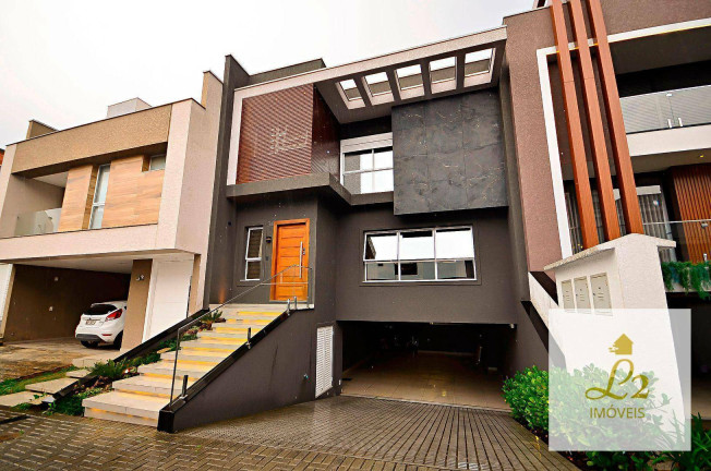 Imagem Casa com 3 Quartos à Venda, 325 m² em Uberaba - Curitiba Imagem Casa com 3 Quartos à Venda, 325 m² em Uberaba - Curitiba