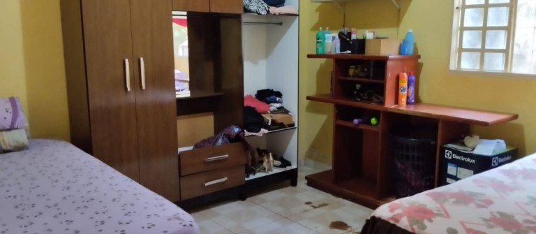 Imagem Casa à Venda, 1.008 m² em Ceilândia - Brasília Imagem Casa à Venda, 1.008 m² em Ceilândia - Brasília