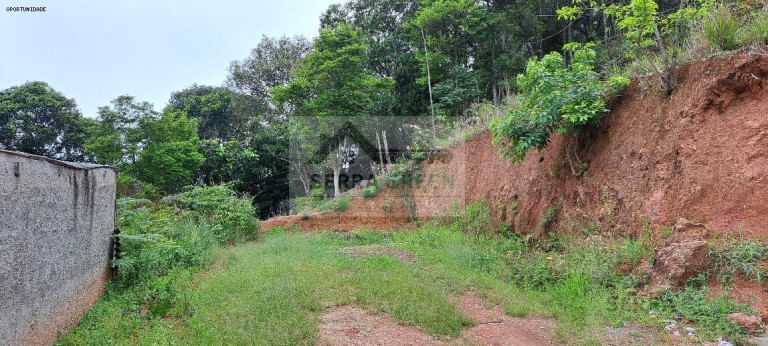Terreno à Venda, 300 m² em Prata - Teresópolis