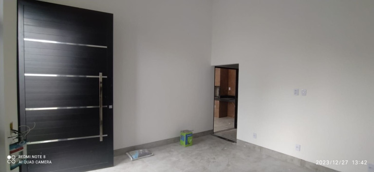 Imagem Casa com 3 Quartos à Venda, 131 m² em água Branca - Goiânia Imagem Casa com 3 Quartos à Venda, 131 m² em água Branca - Goiânia