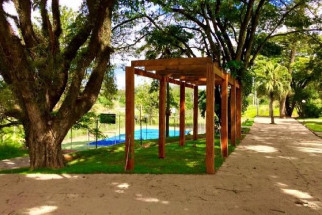 Terreno em Condomínio à Venda, 375 m² em Jardim Celeste - Jundiaí