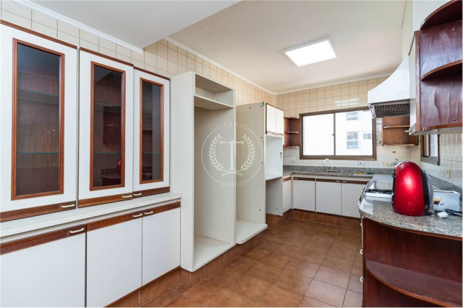 Imagem Apartamento com 4 Quartos à Venda, 182 m² em São Paulo