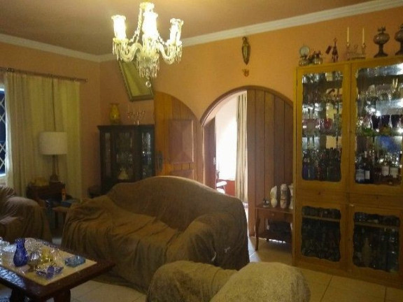 Imagem Casa com 3 Quartos à Venda, 200 m² em Albuquerque - Teresópolis Imagem Casa com 3 Quartos à Venda, 200 m² em Albuquerque - Teresópolis