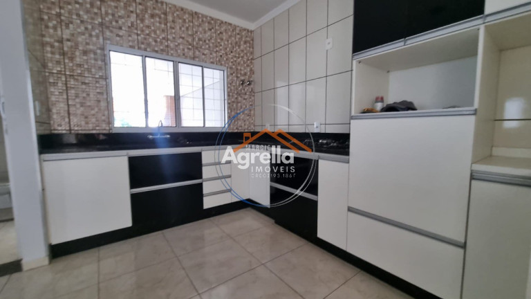 Imagem Casa com 3 Quartos à Venda, 130 m² em Jardim Nossa Senhora Das Graças - Mogi Mirim Imagem Casa com 3 Quartos à Venda, 130 m² em Jardim Nossa Senhora Das Graças - Mogi Mirim