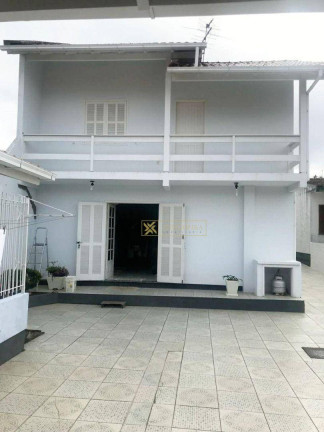 Imagem Casa com 5 Quartos à Venda, 183 m² em Barreiros - São José