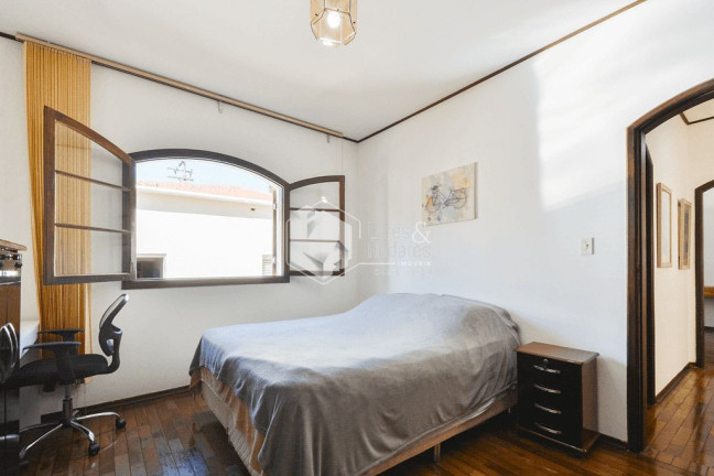 Imagem Casa com 5 Quartos à Venda, 309 m² em Saúde - São Paulo