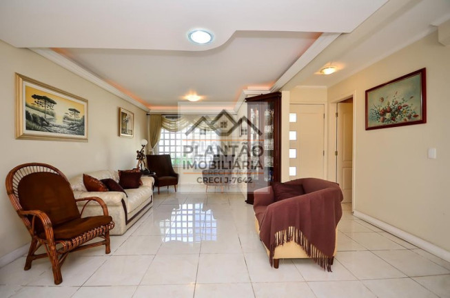 Imagem Sobrado com 3 Quartos à Venda, 237 m² em Boa Vista - Curitiba