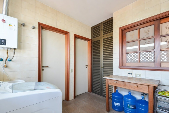 Imagem Apartamento com 4 Quartos à Venda, 246 m² em Pinheiros - São Paulo Imagem Apartamento com 4 Quartos à Venda, 246 m² em Pinheiros - São Paulo