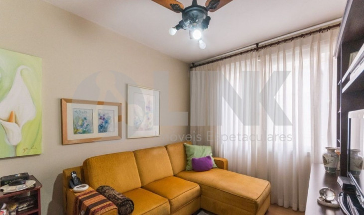 Imagem Apartamento com 2 Quartos à Venda, 62 m² em Petrópolis - Porto Alegre Imagem Apartamento com 2 Quartos à Venda, 62 m² em Petrópolis - Porto Alegre