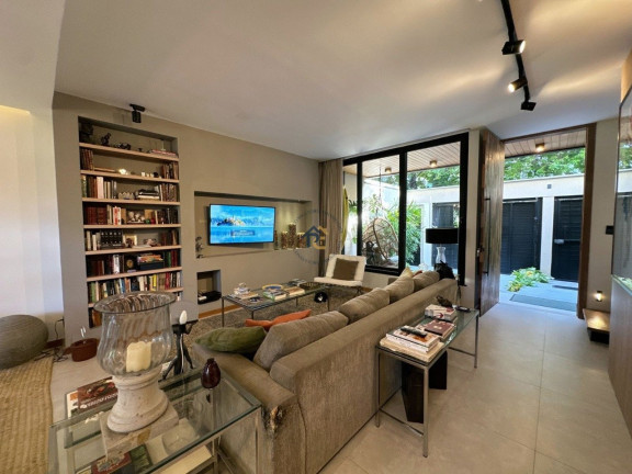 Imagem Casa de Condomínio com 3 Quartos à Venda, 210 m² em Barra Da Tijuca - Rio De Janeiro Imagem Casa de Condomínio com 3 Quartos à Venda, 210 m² em Barra Da Tijuca - Rio De Janeiro
