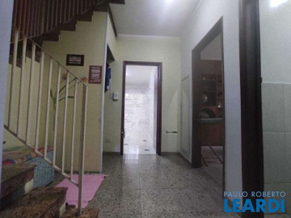 Imagem Sobrado com 3 Quartos à Venda, 237 m² em Jardim - Santo André