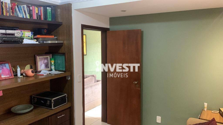 Imagem Sobrado com 4 Quartos à Venda, 340 m² em Setor Jaó - Goiânia