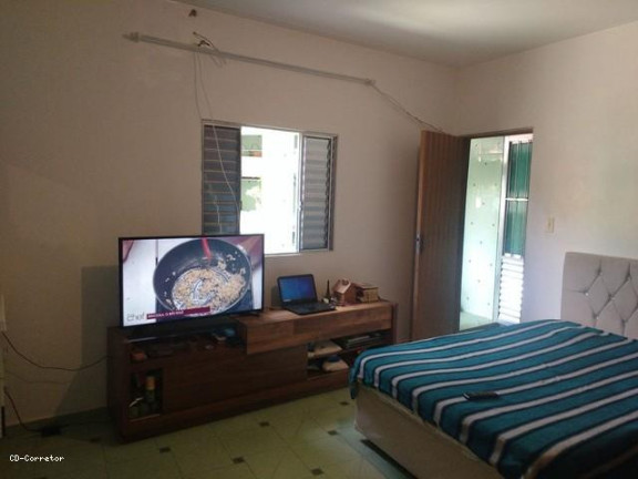 Imagem Casa com 2 Quartos à Venda, 150 m² em Jardim Santa Cristina - Santo André Imagem Casa com 2 Quartos à Venda, 150 m² em Jardim Santa Cristina - Santo André