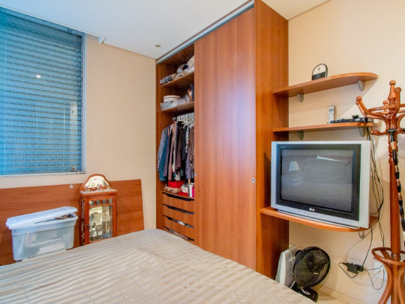 Imagem Imóvel com 3 Quartos à Venda, 140 m² em Cerqueira César - São Paulo Imagem Imóvel com 3 Quartos à Venda, 140 m² em Cerqueira César - São Paulo