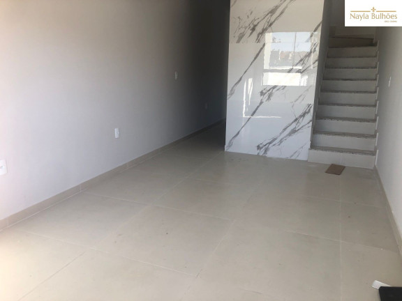 Imagem Sobrado com 3 Quartos à Venda,  em Sertão Do Maruim - São José