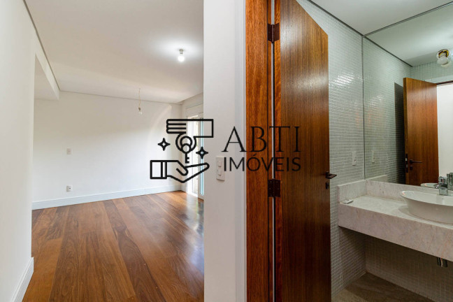 Imagem Casa com 4 Quartos à Venda, 724 m² em Jardim Paulista - São Paulo