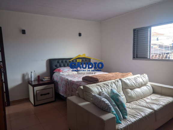 Imagem Casa com 3 Quartos à Venda, 213 m² em Campo Limpo - São Paulo Imagem Casa com 3 Quartos à Venda, 213 m² em Campo Limpo - São Paulo