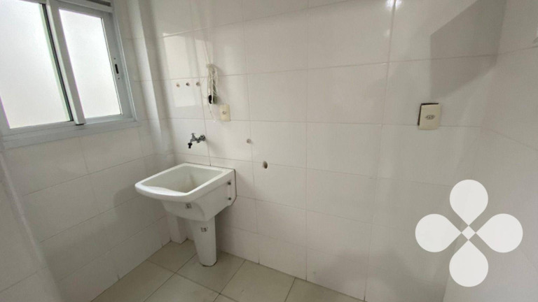 Imagem Imóvel com 2 Quartos à Venda, 94 m² em Canto Do Forte - Praia Grande Imagem Imóvel com 2 Quartos à Venda, 94 m² em Canto Do Forte - Praia Grande