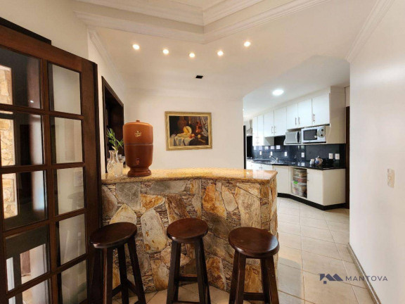 Imagem Casa com 5 Quartos à Venda, 640 m² em Velha - Blumenau