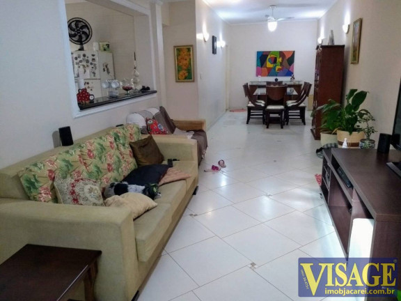 Imagem Casa com 3 Quartos à Venda, 313 m² em Centro - Jacareí
