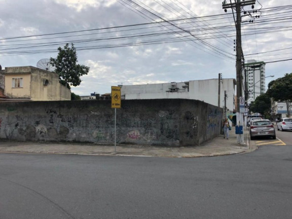 Imagem Terreno à Venda, 670 m² em Centro - Macaé Imagem Terreno à Venda, 670 m² em Centro - Macaé
