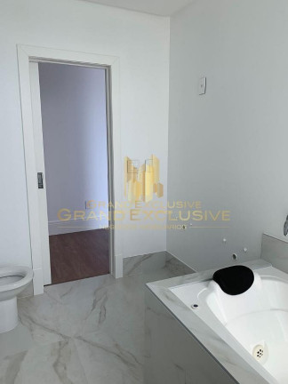 Imagem Apartamento com 3 Quartos à Venda, 151 m² em Centro - Balneário Camboriú