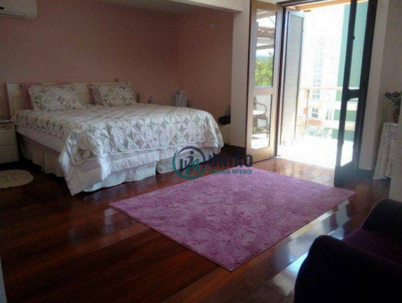 Imagem Casa com 5 Quartos à Venda, 476 m² em Piratininga - Niterói Imagem Casa com 5 Quartos à Venda, 476 m² em Piratininga - Niterói