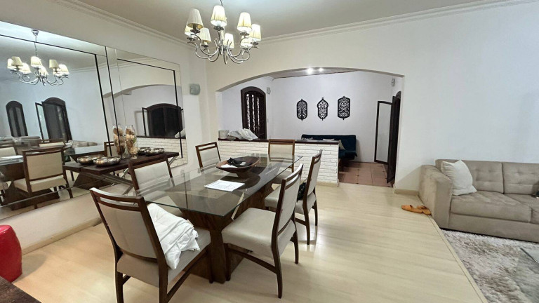Imagem Casa com 4 Quartos à Venda, 436 m² em Alphaville - Santana De Parnaíba Imagem Casa com 4 Quartos à Venda, 436 m² em Alphaville - Santana De Parnaíba