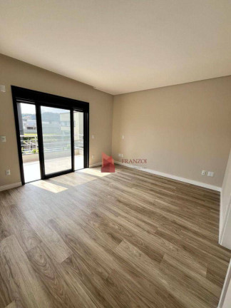 Imagem Sobrado com 4 Quartos à Venda, 265 m² em Santa Regina - Camboriú