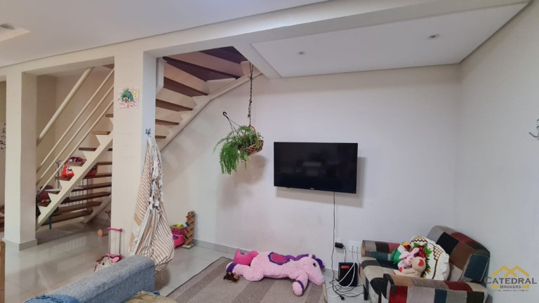 Imagem Imóvel com 3 Quartos à Venda, 109 m² em Medeiros - Jundiaí Imagem Imóvel com 3 Quartos à Venda, 109 m² em Medeiros - Jundiaí