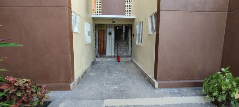 Imagem Apartamento com 2 Quartos à Venda, 45 m² em Jardim Atlântico - Olinda