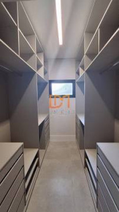 Imagem Casa com 3 Quartos à Venda, 295 m² em Jardim Do Golfe - São José Dos Campos Imagem Casa com 3 Quartos à Venda, 295 m² em Jardim Do Golfe - São José Dos Campos