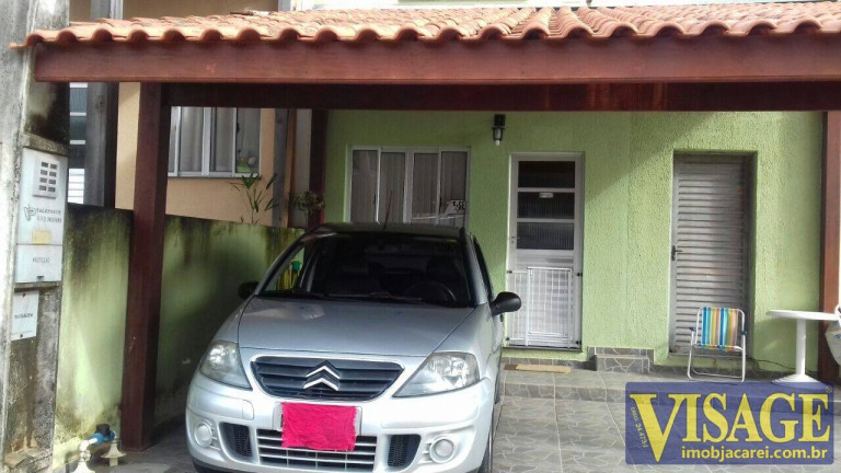 Casa de Condomínio com 2 Quartos à Venda,  em Jd. Colonia - Jacareí