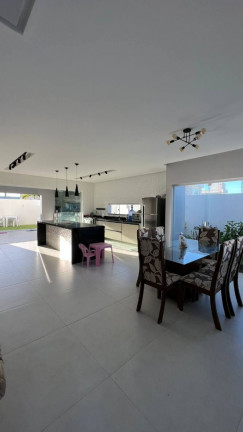 Imagem Casa com 4 Quartos à Venda, 280 m² em Centro - Barra Dos Coqueiros Imagem Casa com 4 Quartos à Venda, 280 m² em Centro - Barra Dos Coqueiros
