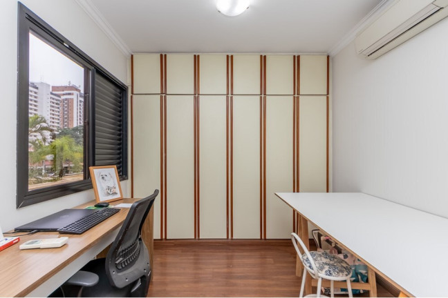 Imagem Imóvel com 3 Quartos à Venda, 101 m² em Moema - São Paulo