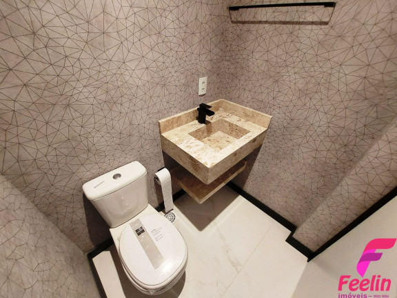 Imagem Casa com 3 Quartos à Venda, 142 m² em Campeche - Florianópolis Imagem Casa com 3 Quartos à Venda, 142 m² em Campeche - Florianópolis