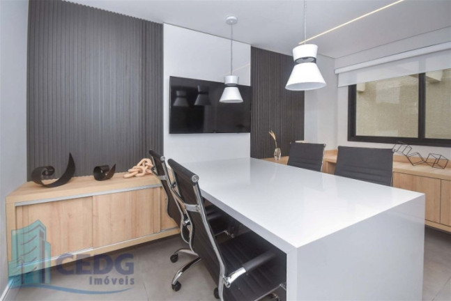 Imagem Apartamento com 2 Quartos à Venda, 67 m² em São Francisco - Curitiba