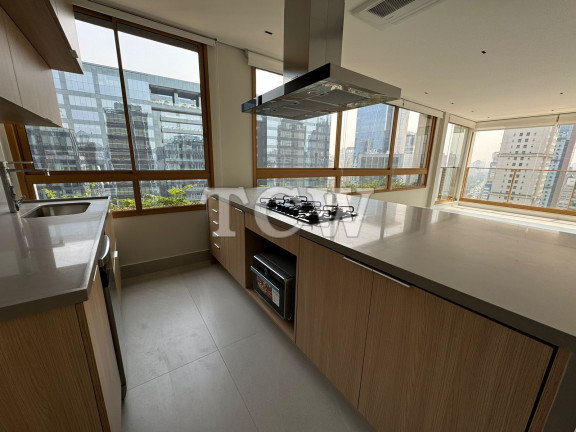 Imagem Apartamento com 3 Quartos para Alugar, 147 m² em Itaim Bibi - São Paulo