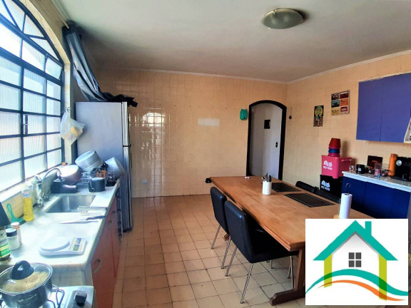 Imagem Casa com 3 Quartos à Venda, 255 m² em Vila Palmares - Santo André