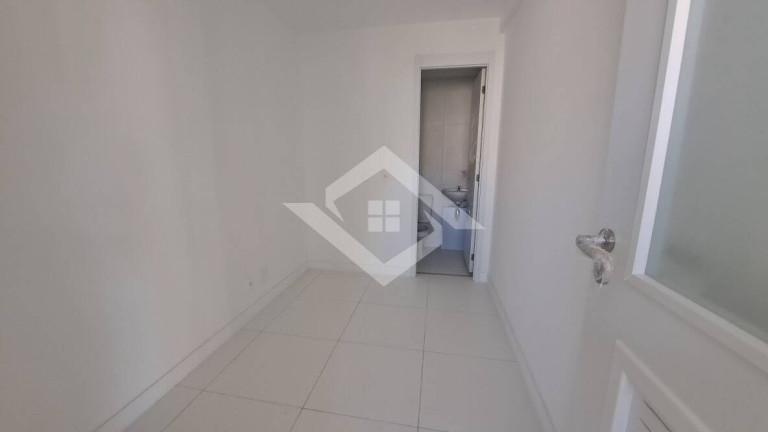 Imagem Apartamento com 3 Quartos à Venda, 119 m² em Barra Da Tijuca - Rio De Janeiro