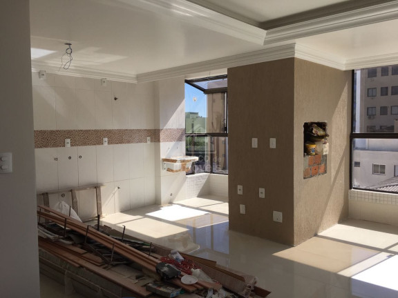 Imagem Cobertura com 4 Quartos à Venda, 243 m² em Centro - Santa Maria